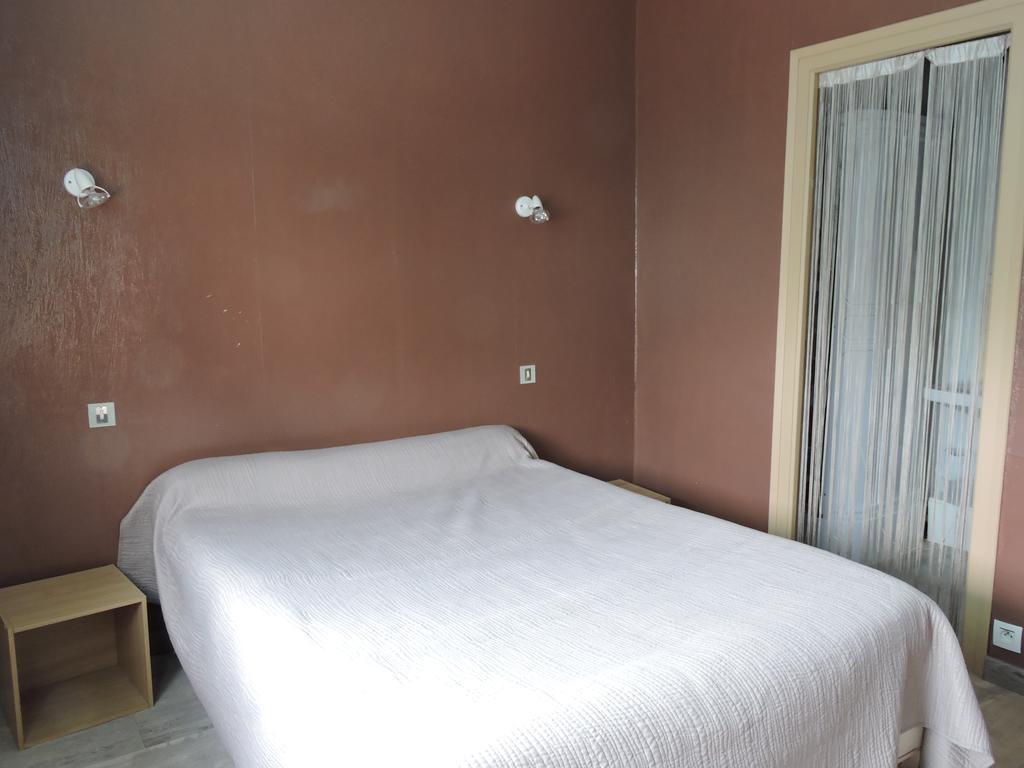 Les Voyageurs Hotel Vairé Kültér fotó